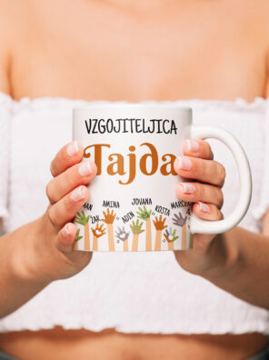 Skodelica za vzgojiteljico - sovice in imena