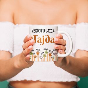 Skodelica za vzgojiteljico - sovice in imena